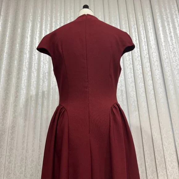 Commense Cap Sleeved Keyhole Neckline Flared Burgundy Midi Dress NWT, Size M - Picture 11 of 16